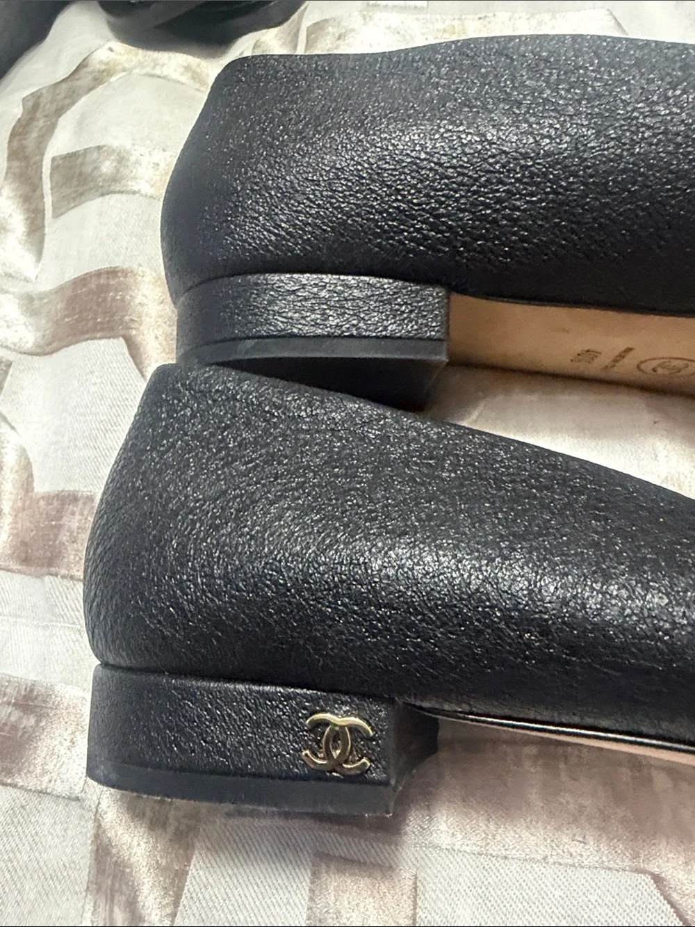 CHANEL Black Leather Ballet Flats with Black Fabric Cap